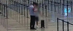 00后男生去泰国见“女友”，在机场被民警劝下！-八博网