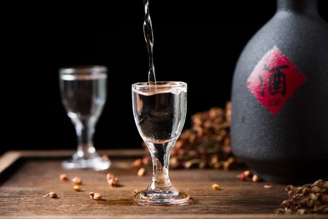 图片[1]-那些每天都要“喝两杯”的人，后来怎样了？-八博网