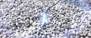 雨天外出脚下“发麻”？当心看不见的“跨步电压”-八博网